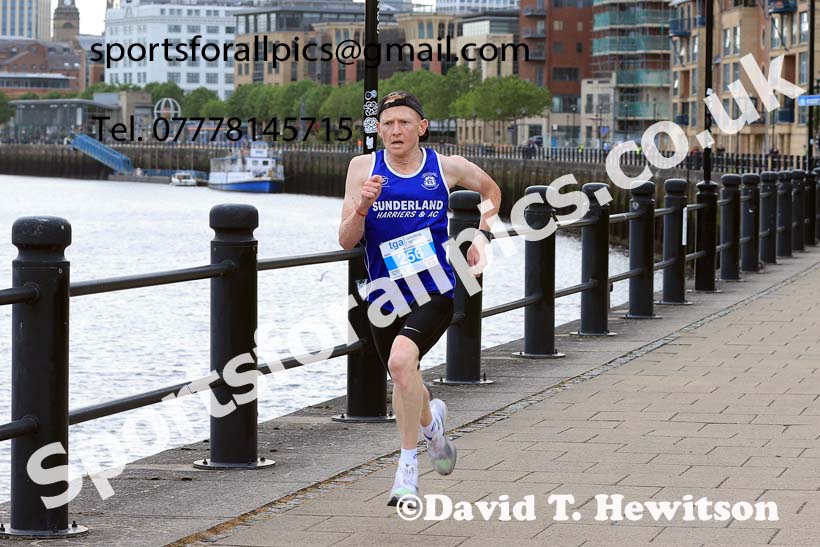 Bridges of the Tyne 5 Mile Road Race, Newcastle Quayside.  Photo: David T. Hewitson/Sports for All Pics